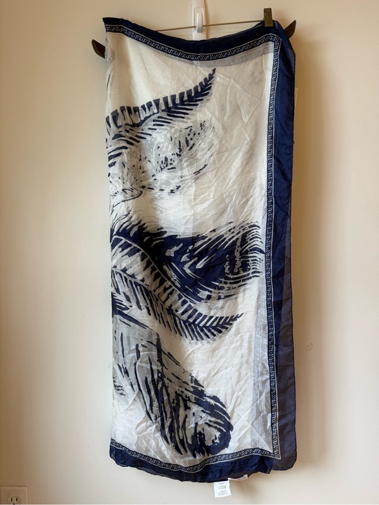 Aphorism Accessories - Aphorism 100% Silk scarf sheer blue gray white
36 x 70” large rectangular